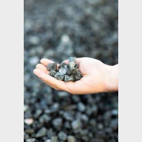 Granitskrver Sort Hyperit 11/16 mm